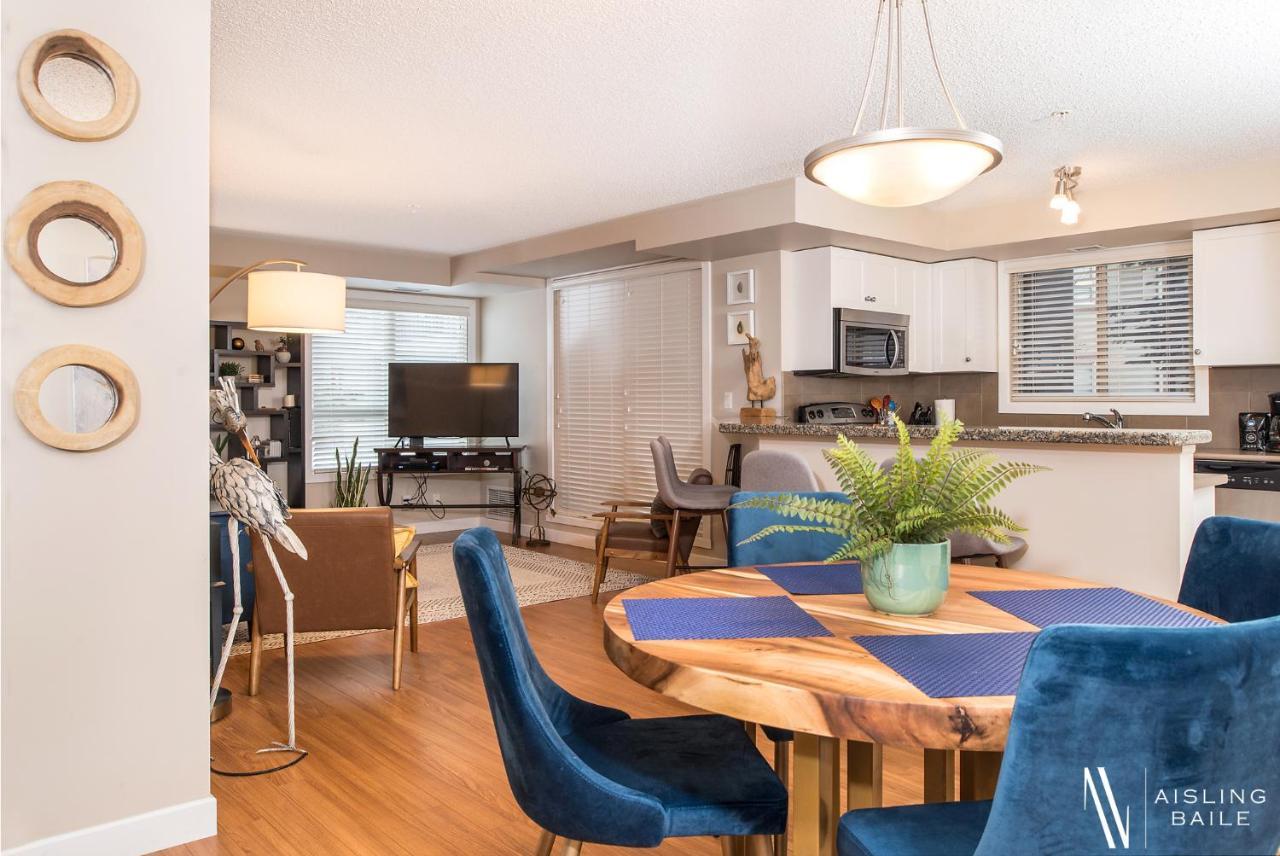 Rustic Modern 2 Bed 2 Bath With Lakeview Pool And Hot Tub Invermere Eksteriør bilde